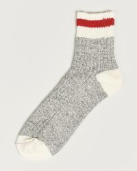 BEAMS PLUS 1/4 Rag Socks Grey/Red
