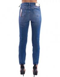 Medium-waisted Slim Fit Jeans