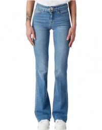 Flared jeans