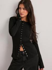 Nelly - Sort - Front Button LS Top