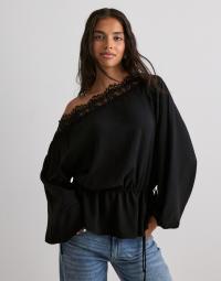 Nelly - Sort - Slouchy Lace Blouse