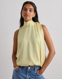 Neo Noir - Gul - Veda Heavy Sateen Top