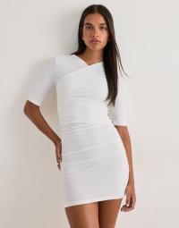 Nelly - Hvid - Ruched Mini Wrap Dress