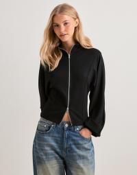 Nelly - Sort - Luxury Funnel Neck Zip
