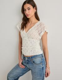 Nelly - Hvid - Lace Waist Focus Top