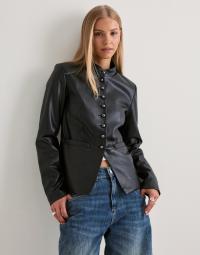 Nelly - Sort - Tight PU Jacket