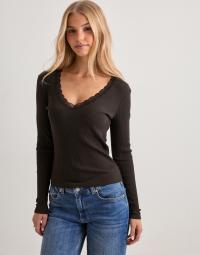 Only - Brun - Onlsara Sharai L/S V-Neck Top Jrs N