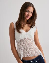 Nelly - Hvid - Lace Flounce Top