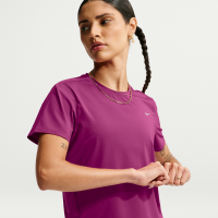 Kortærmet Nike Swift Dri-FIT-løbeoverdel til kvinder - rød