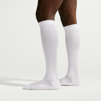 Knælange Nike Spark Lightweight-kompressionsløbestrømper - hvid