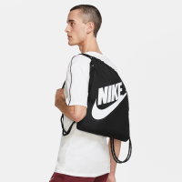 Nike Heritage-taske med snoretræk (13 L) - sort