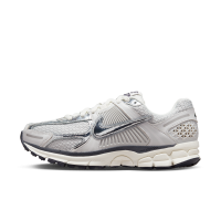 Nike Zoom Vomero 5-sko til kvinder - grå