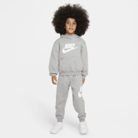 Todelt Nike Club-fleecesæt til mindre børn - grå