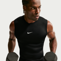 Tætsiddende Nike Pro Dri-FIT-fitnessoverdel uden ærmer til mænd - sort