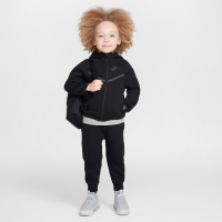 Nike Tech Fleece-sæt i to dele med fuld lynlås til småbørn - sort