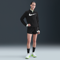 Løstsiddende Nike One Swoosh Dri-FIT-løbeshorts (8 cm) med mellemhøj talje og indershorts til kvinder - sort