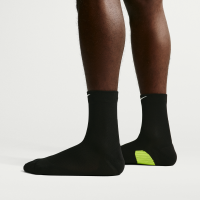 Mellemvægtige Nike Run Micro-crewstrømper til løb (1 par) - sort