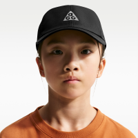 Nike ACG Club-kasket til større børn - sort