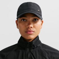 Ustruktureret Nike Dri-FIT Club-metal-Swoosh-kasket - sort