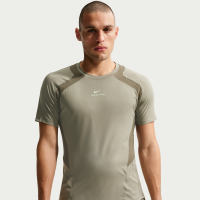 Kortærmet Nike Pro Dri-FIT ADV-træningsoverdel til mænd - grøn