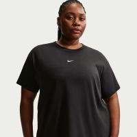 Oversized Nike Classic-T-shirt med korte ærmer til kvinder (plus size) - sort