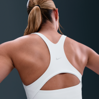 Nike Zenvy-sports-bh-tank med let støtte til kvinder - hvid