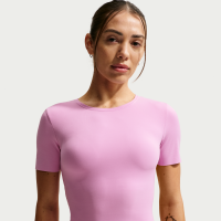 Kortærmet Nike Zenvy Dri-FIT-top til kvinder - lilla