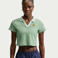 NikeCourt Court-kollektion Dri-FIT-tennispolo med kort snit til kvinder - grøn