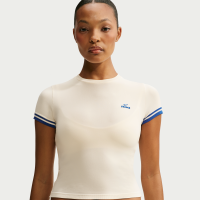 Kort NikeSKIMS Stretch Knit-top med rund hals til kvinder - hvid