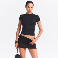 NikeSKIMS Airy-baby-T-shirt til kvinder - sort