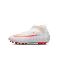Nike Jr. Mercurial Superfly 11 Academy High Top-fodboldstøvler til kunstgræs til større børn - hvid