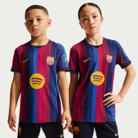 FC Barcelona 2026/27 Match Home Nike Aero-FIT Authentic-fodboldtrøje til større børn - rød