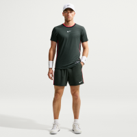 NikeCourt Slam Dri-FIT-tennisshorts til mænd - grøn