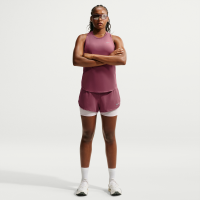 Nike Flow Dri-FIT 2-in-1 mesh-løbeshorts til kvinder - rød