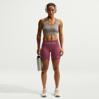 Nike Pro Seamless-cykelshorts med høj talje til kvinder (13 cm) - rød