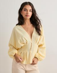 Nelly - Gul - Button Pleat Blouse