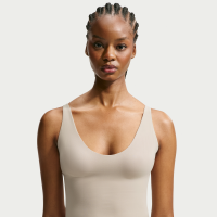 NikeSKIMS Studio Stretch-tanktop med dyb udskæring til kvinder - hvid