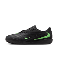 Nike Phantom 6 Low Academy-fodboldsko til indendørs - sort