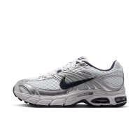 Nike Air Max Moto 2K-sko til kvinder med reflekterende detaljer - grå