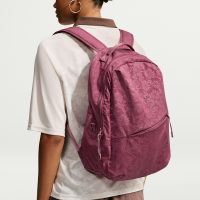 Blomstret Nike Aura-rygsæk (24 L) - rød