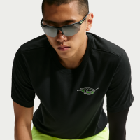 Nike Dri-FIT-løbe-T-shirt til mænd - sort