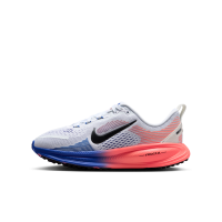 Nike Vomero 18-løbesko til vej til større børn - hvid