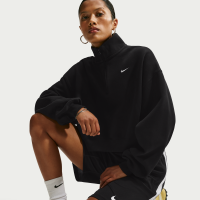 Oversized Nike Studio Fleece-top i medium vægt med 1/4-lynlås og kortere snit til kvinder - sort
