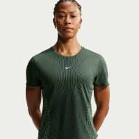 Kortærmet Nike Swift Aero-FIT-løbeoverdel til kvinder - sort