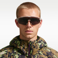 Nike ACG Vista Peak-solbriller - grå