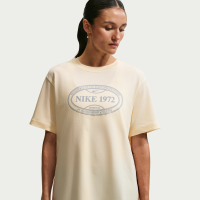 Oversized Nike -T-shirt til kvinder - hvid
