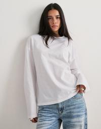 Nelly - Hvid - Relaxed Long Sleeve Top