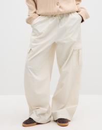 New Balance - Beige - Woven Cargo Pant