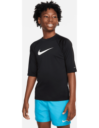 Kortærmet Nike Swim Hydroguard Essential Dri-FIT UV-overdel til større børn (drenge) - sort