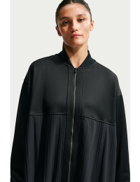 Nike – plisseret jakke til kvinder - sort